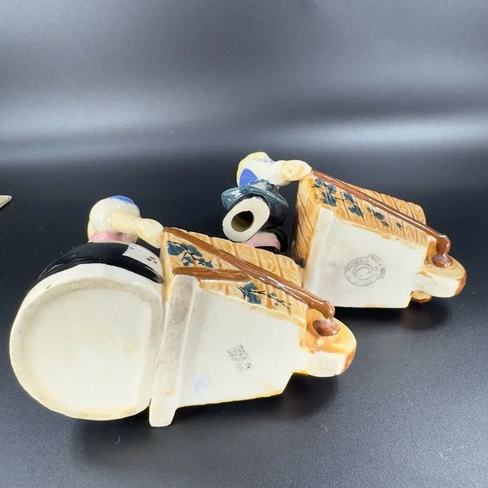 Vintage Pioneer MDSE Co Hand Painted Wheel Barrel Planter‎ Set 2 Man Woman Japan